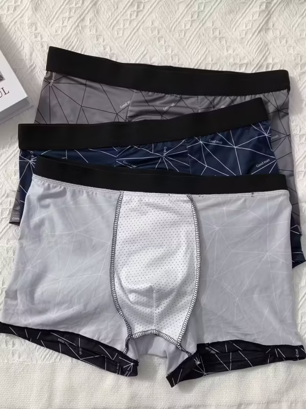 b484a23f-351c-4942-b66b-3792701be62e Boxer Men 2026 | العرض 3 قطع ب 3 ألوان